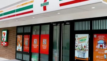 Biển hiệu quảng cáo cửa hàng tiện lợi 7-Eleven